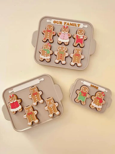 Gingerbread Cookie Tray Clicker