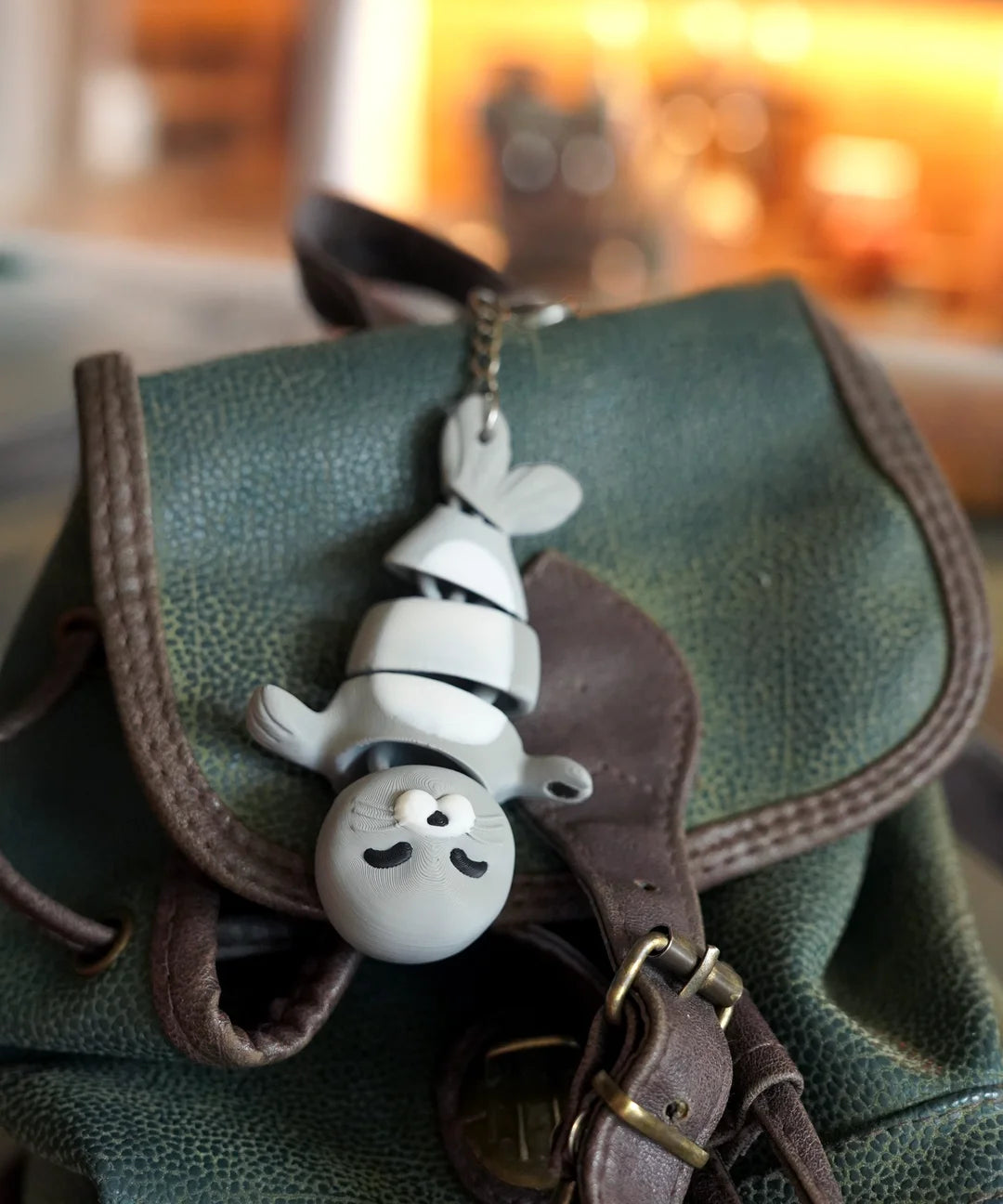 Flexi Seal | Matching Keychains That Hold Hands